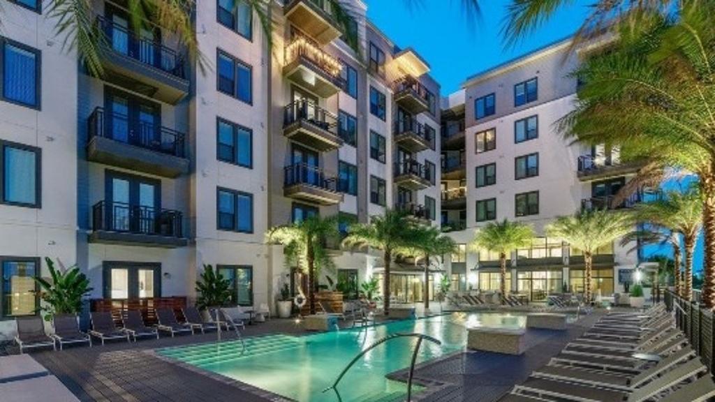 Seazen At Rocky Point, Tampa - (see pics & AVAIL)